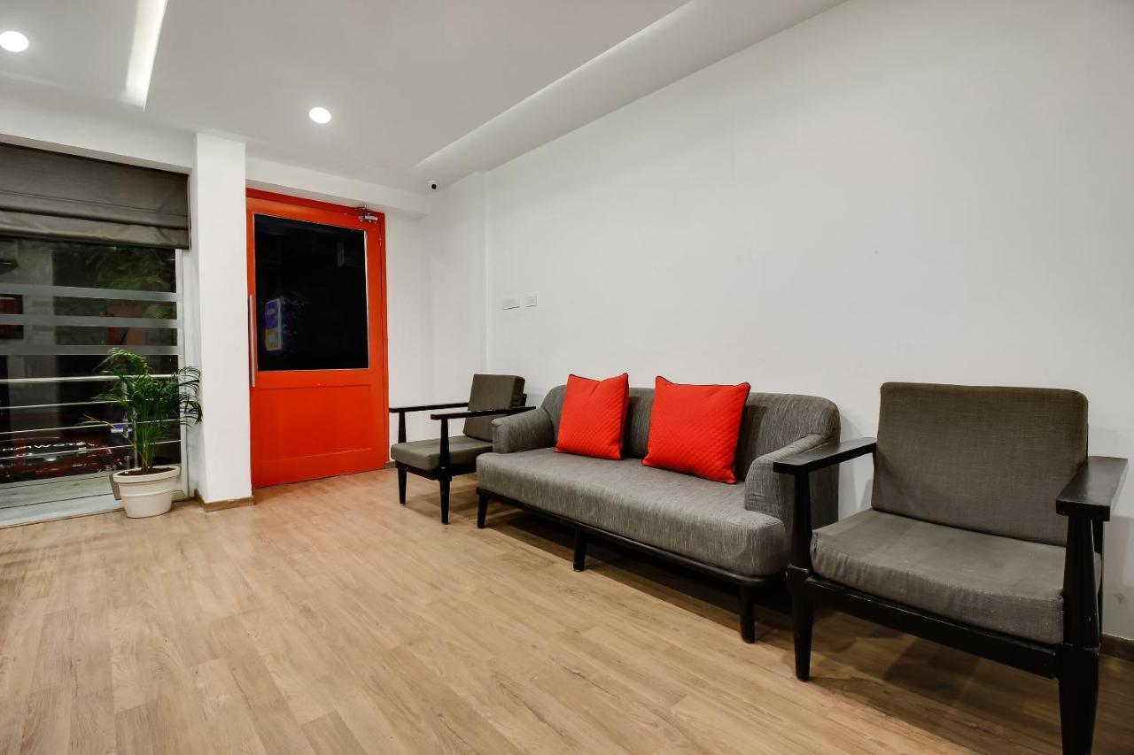 Oyo Townhouse 600 Gangothri Hotel Secundurabad Exterior foto